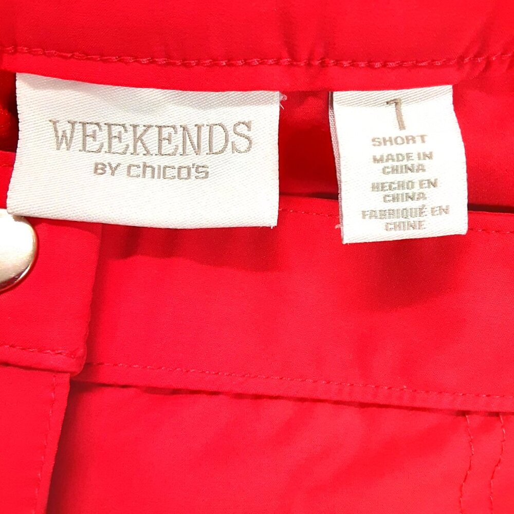 Weekends Womans Shorts Size 1 (Med), Red Front Pockets, Zip/Snap Closure/Spots? - Picture 2 of 8